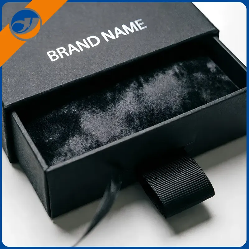 Lüks qalstuk qutusu